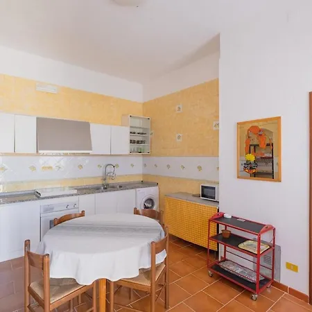 Luce Sul Mare - Il Monastero Sul Mare Vieste