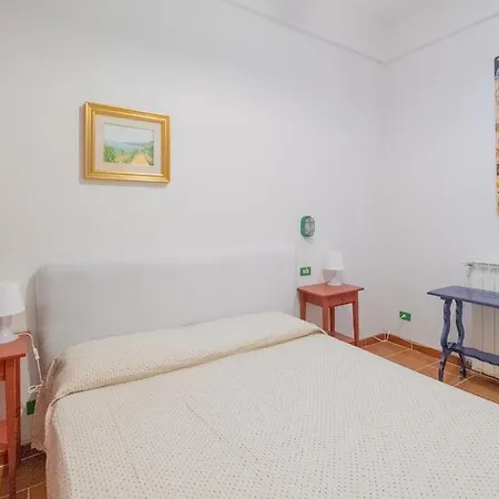 Luce Sul Mare - Il Monastero Sul Mare Lejlighed Vieste