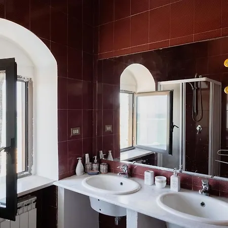 Luce Sul Mare - Il Monastero Sul Mare Lejlighed *